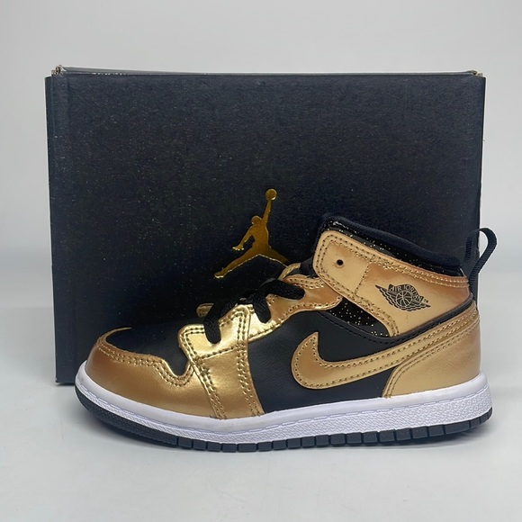 Nike Air Jordan 1 Mid SE (TD) Toddler shoes DR6969-071 - Picture 1 of 5